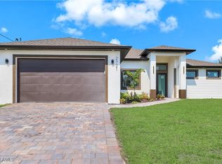 2721 NW 10th Ter, Cape Coral, FL 33993