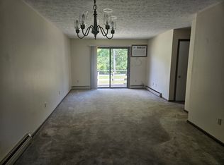 1501 W Stoll Rd APT C, Dewitt, MI 48820