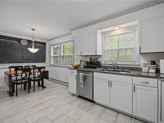 2nd image of 101 Richards Rd
