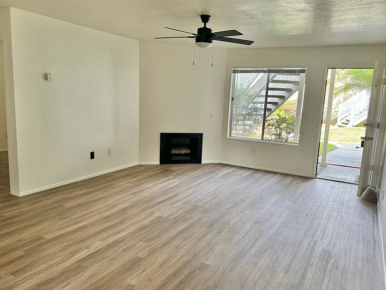 3515-3563 Roosevelt St - Su Casa Apartments — Photo 60