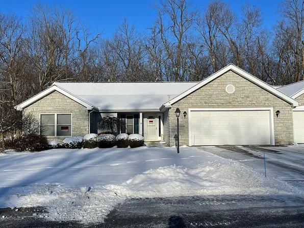 648 N Vineyard Cir, Pt Clinton, OH 43452