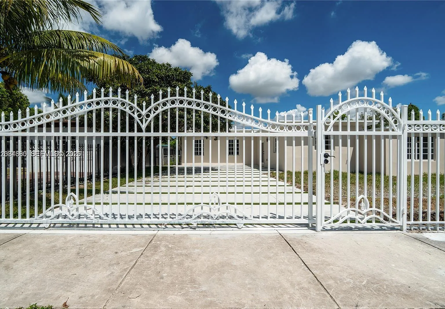 W Miami Shores Sec B — Photo 4