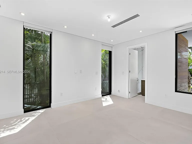 620 Solar Isle Dr — Photo 22
