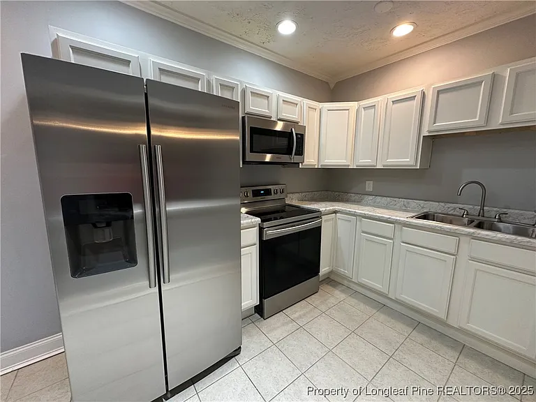 209 Spears Dr — Photo 7