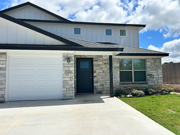 2nd image of 2618 Leroy Ln #B