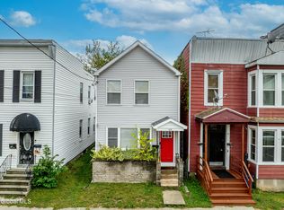 69 Park Ave, Cohoes, NY 12047