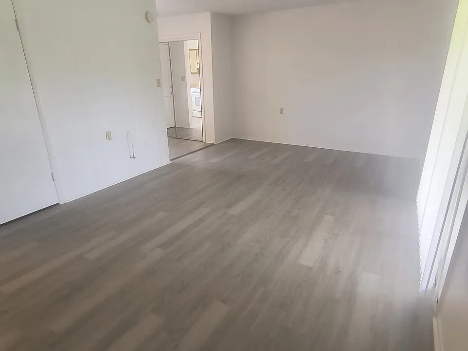 25404 Cantina Ln