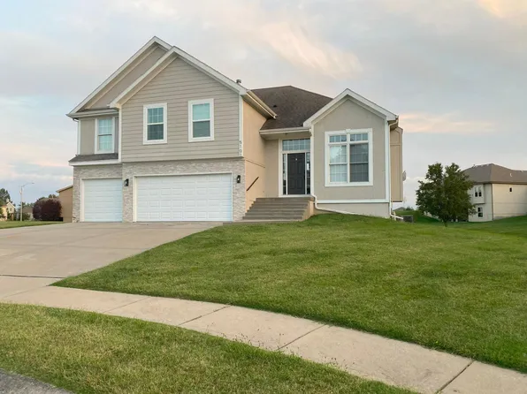 5101 NW 57th Pl, Kansas City, MO 64151