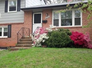 6713 Lamont Dr, Lanham, MD 20706