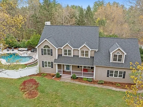 76 Patten Rd, Westford, MA 01886