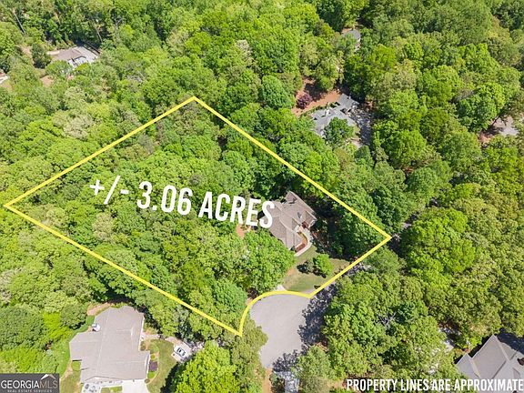 3rd image of 3560 Greystone Rd