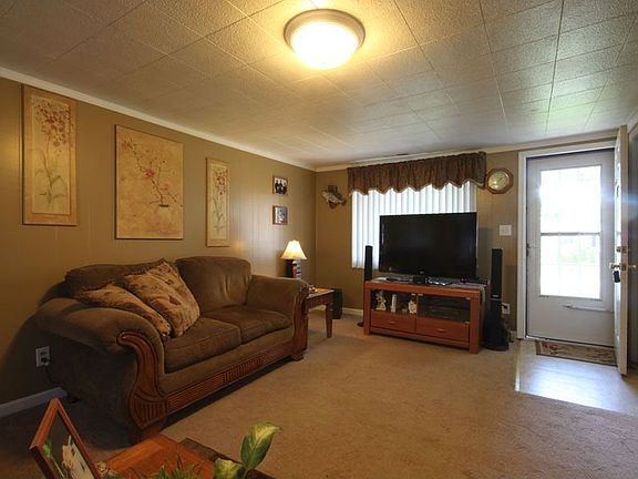 2nd image of 8204 N Sugar Creek Myrtle Ln