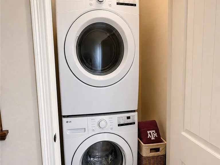 405A Ash St — Photo 18