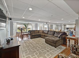 223 Loradale Rd, Oswego, IL 60543