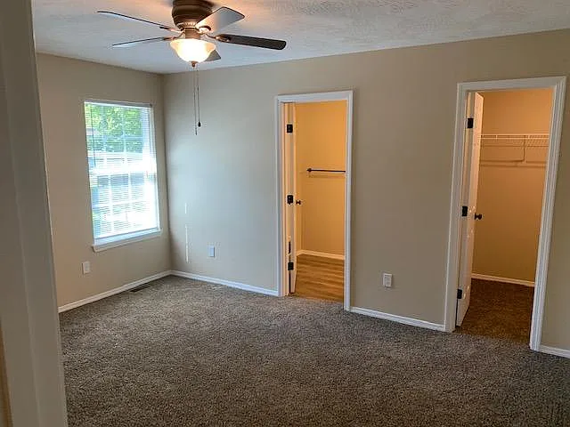 1207 N Fremont Ave — Photo 16