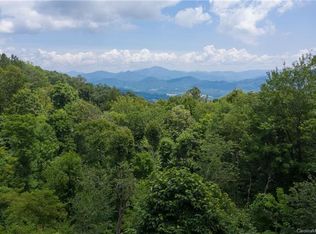Pot Leg Rd, Waynesville, NC 28785