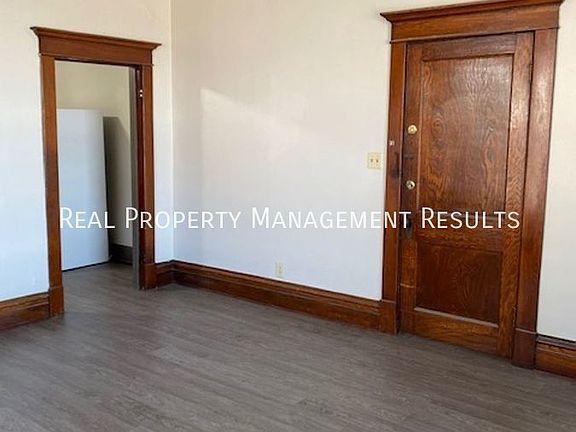 3rd image of 1363 Mesker Park Dr #A