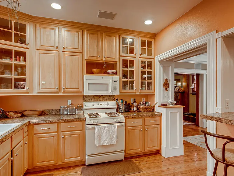 1035 N Marion St #1 — Photo 11