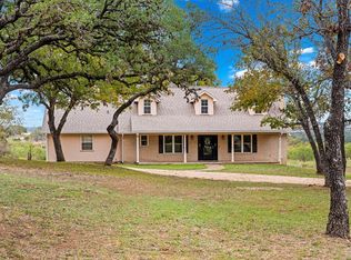 198 Oak Haven Rd, Fredericksburg, TX 78624