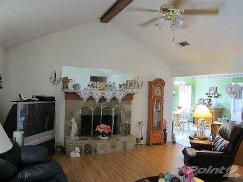 265 Whispering Oaks 2