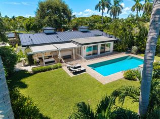 6904 Venetian Way, Lake Clarke Shores, FL 33406
