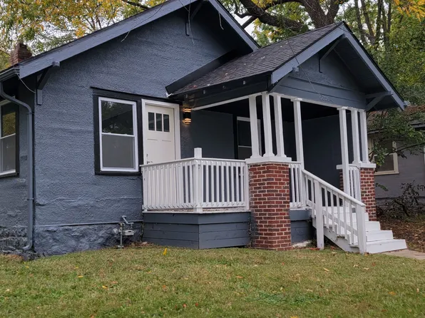 6636 Tracy Ave, Kansas City, MO 64131