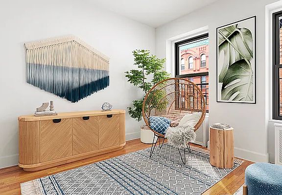 4th image of 215 W 105th St #3ED
