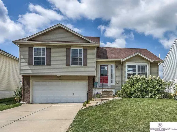 7120 S 178th St, Omaha, NE 68136