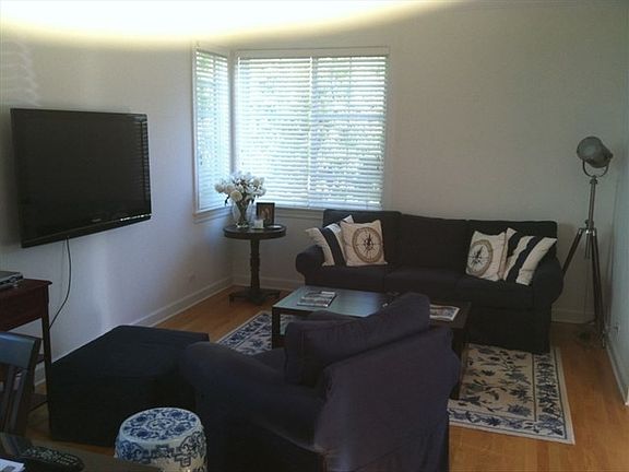 5th image of 496 E Thornhill Ln