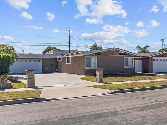 2nd image of 5872 Los Encinos St