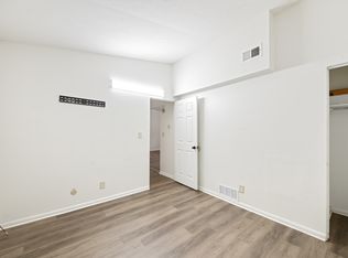 1921 Preston Ave #2, Akron, OH 44305