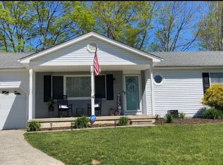 4 Essex Dr, Egg Harbor Township, NJ