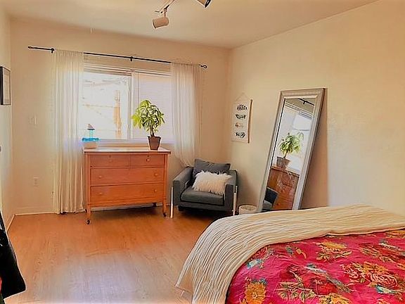 4th image of 501 Claremont Ave NW