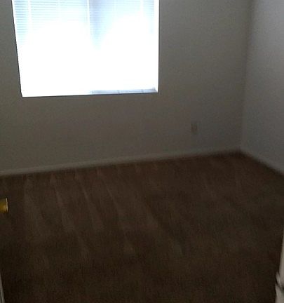 4th image of 16150 Avenida Manzana