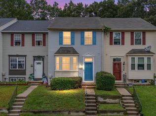 348 Green Mountain Ct, Pasadena, MD 21122