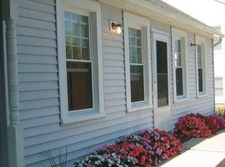 574 Church St, Amston, CT 06231