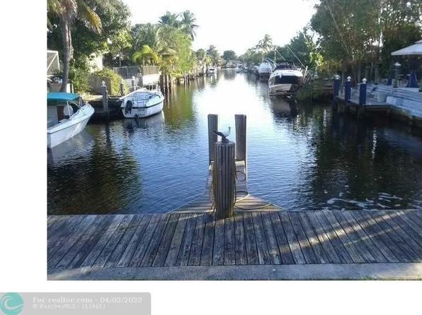 500 SW 15th St #109