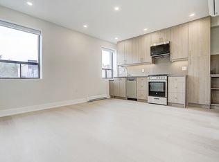 240 Durie St #204, Toronto, ON M6S3G1