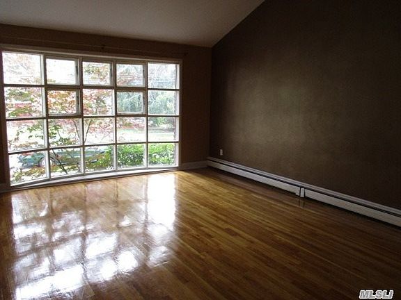 5th image of 3058 Grand Ave