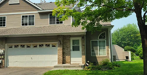 1055 S Fillmore Cir NE Photo 1