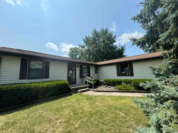 311 Birchwood Ct, Wabash, IN 46992