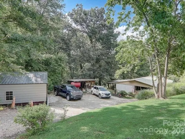 235 Shooting Star Dr, Old Fort, NC 28762
