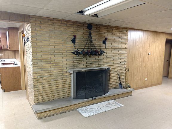 5th image of 4544 Kolze Ave