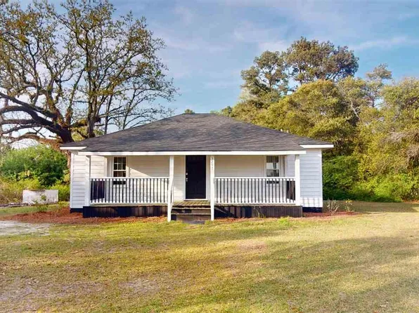 3297 N Center Rd, Hartsville, SC 29550