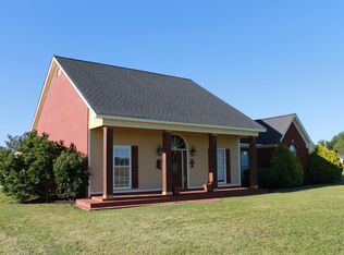 151 Dowdle Rd, Caledonia, MS 39740