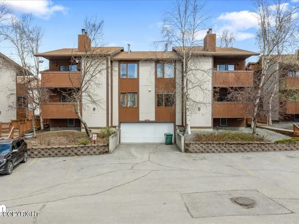 7311 Huntsmen Cir #22-E, Anchorage, AK 99518
