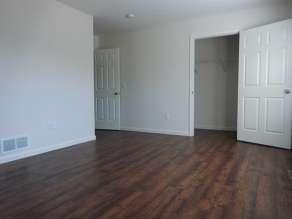 4th image of 1725 Athens Dr