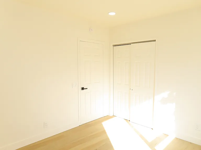 1424 Belle St — Photo 15