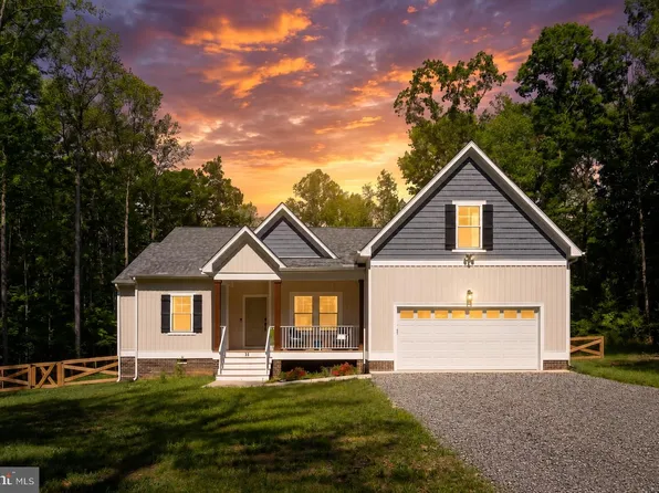 90 Holly Ct, Mineral, VA 23117