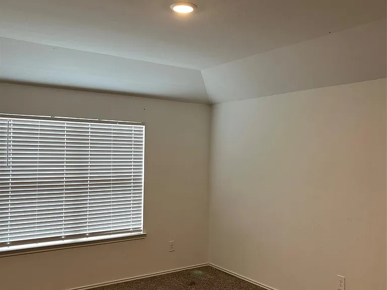 24203 Saddlestone Green Dr — Photo 22